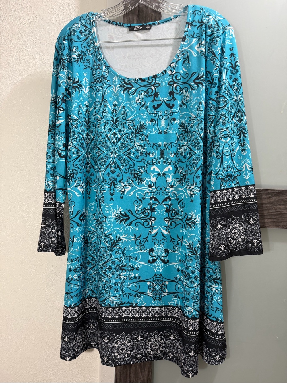 Lily by Firmiana 3XL Teal Black White Medallion Print Tunic Top